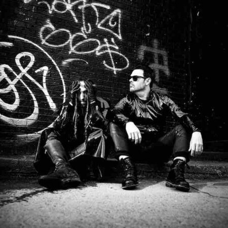 Deadly Apples: Right Place, Right Time