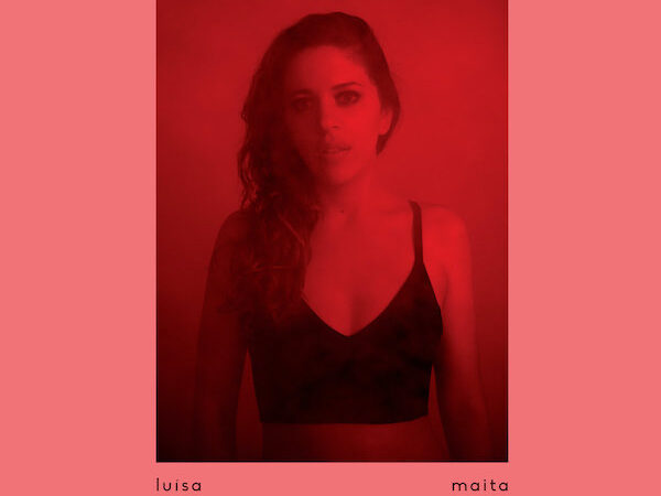 From the Collection: Fio da Memoria by Luisa Maita